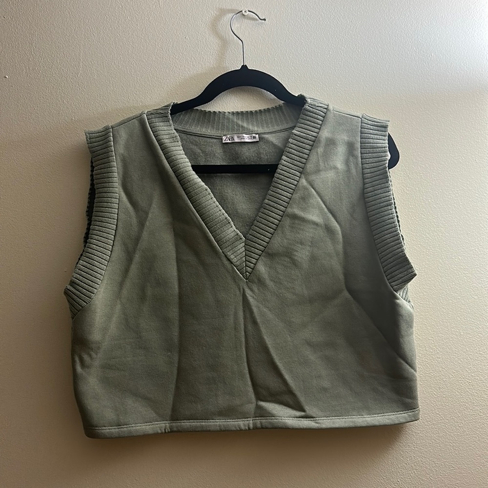Zara cropped vest